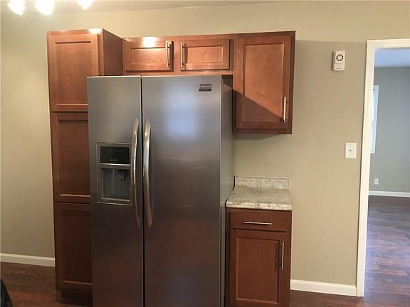 4th image of 3833 N Irvington Ave