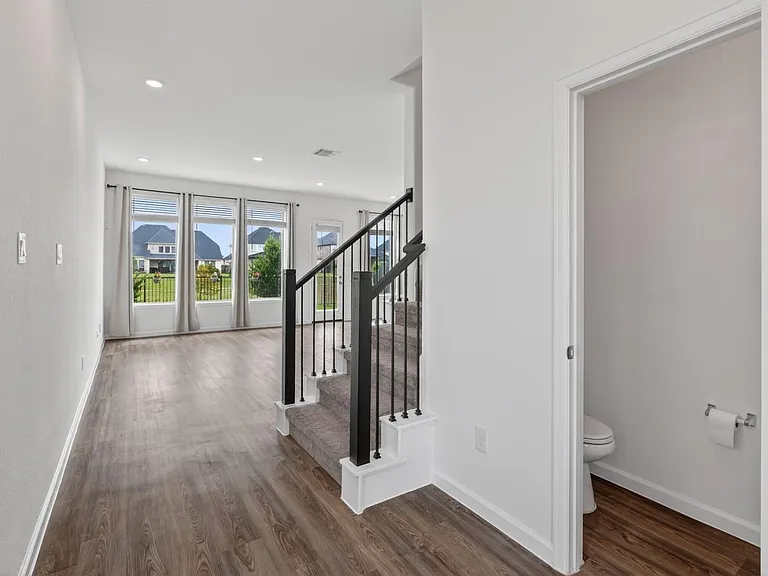 5634 Amber Brook Ln — Photo 7