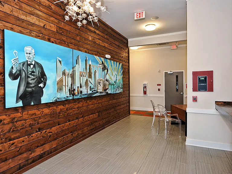 The Edison — Photo 18