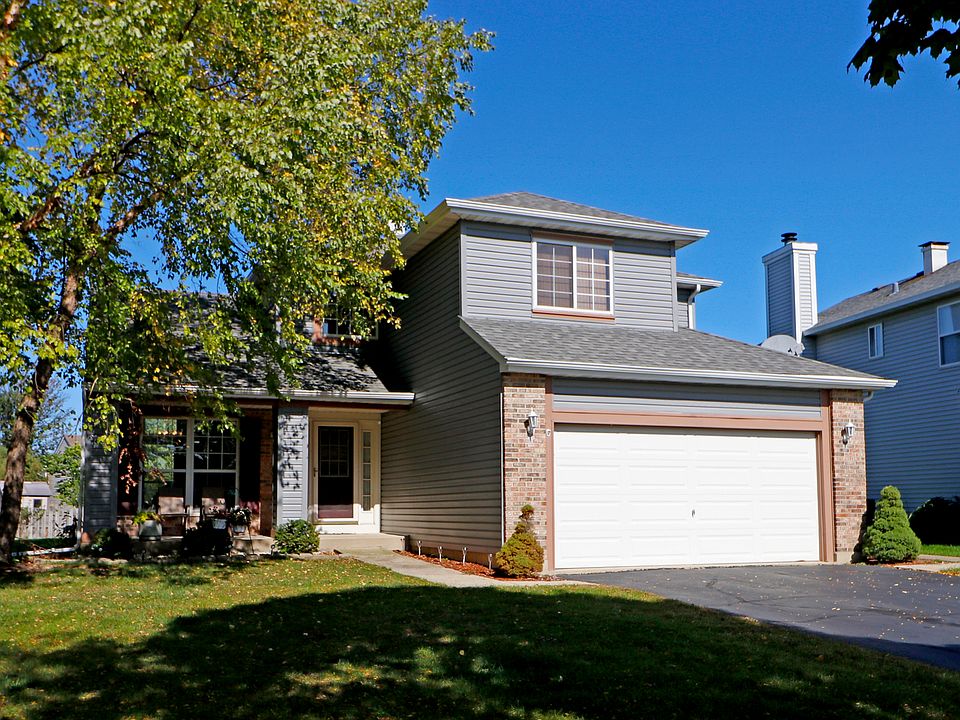 1st image of 836 Tallgrass Dr