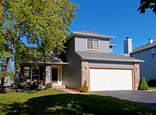 836 Tallgrass Dr, Bartlett, IL 60103