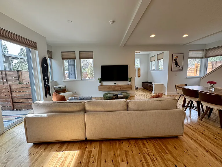 63372 Ob Riley Rd — Photo 10