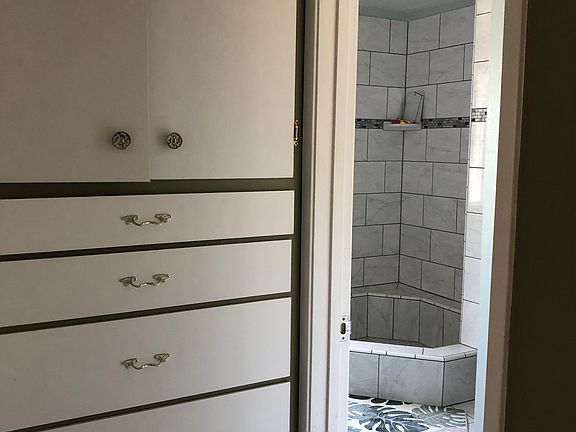 entrance to master bathroom