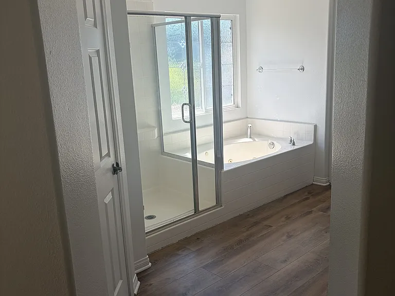 36305 Clearwater Ct — Photo 14