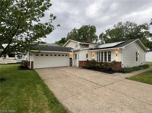 20934 Sheldon Rd, Brookpark, OH 44142