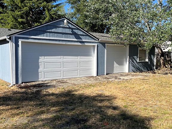 5th image of 614 161st Street S