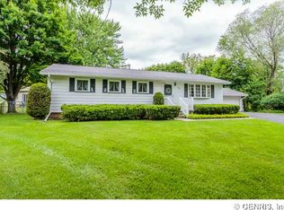 73 Westwood Dr, Brockport, NY 14420