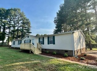 4333 Canova Forest Dr, Conover, NC 28613