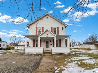 68 W Sandusky St, Fredericktown, OH 43019