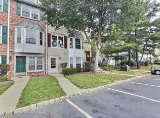803 Sassafras Ct #803, Mahwah, NJ 07430