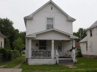 207 SE 17th St, Topeka, KS 66612