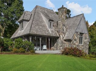 109 Summit Ave, Jamestown, RI 02835