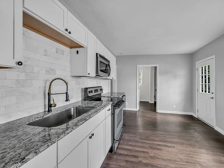 1000 Elvira Ave — Photo 16