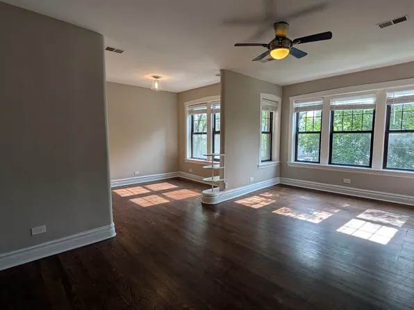 5030 N Winthrop Ave APT 1E, Chicago, IL 60640