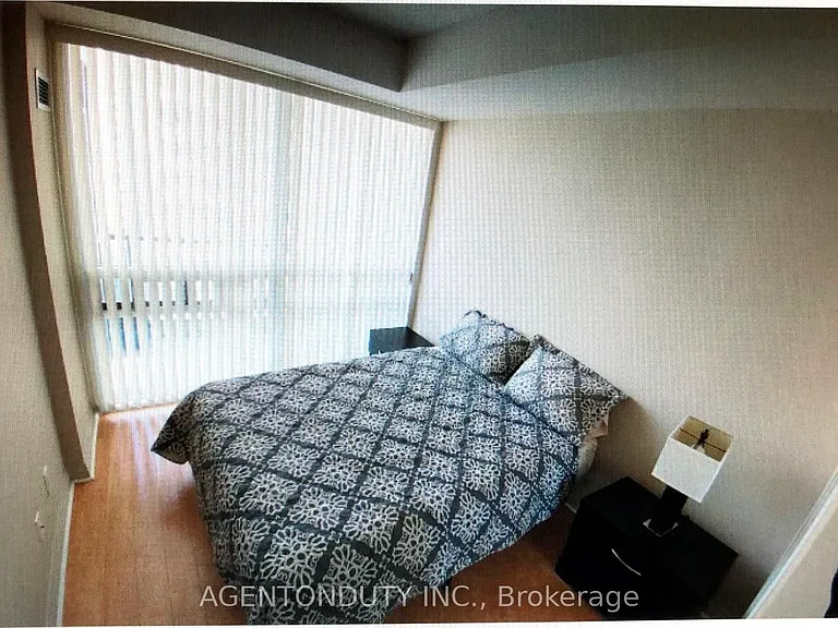 1121 Bay St #1604 — Photo 15