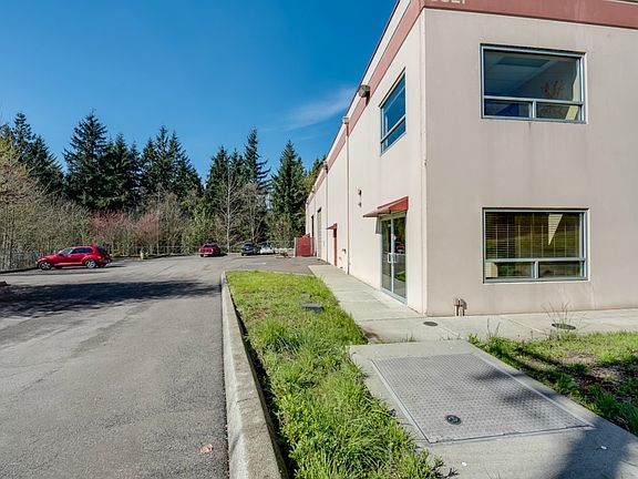 5th image of 8321 219th St SE