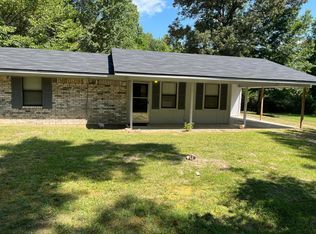 835 Marshall Leigh Rd, Marshall, TX 75672