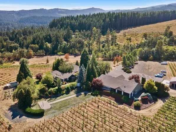 300 Reuben Boise Rd, Dallas, OR 97338