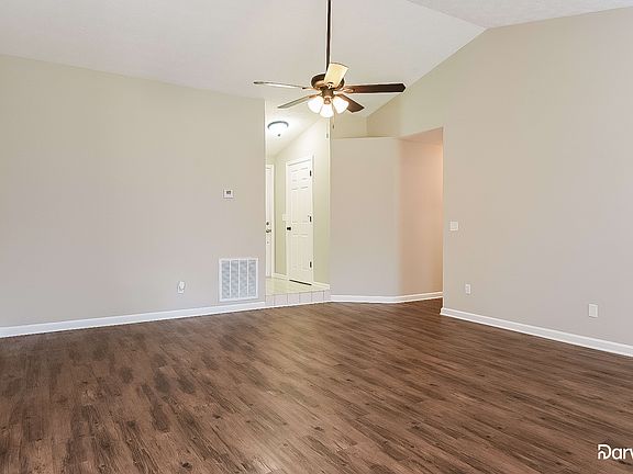 5th image of 134 Colemans Bluff Dr