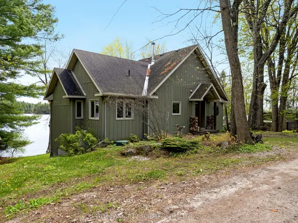 1374 Black Lake North Shr, Tay Valley, ON K7H 3C5