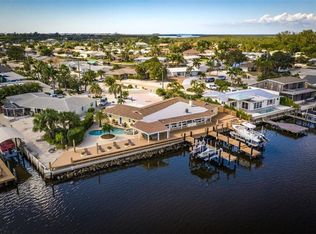 9917 Spoonbill Rd E, Bradenton, FL 34209