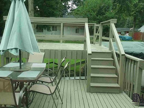 4th image of 1215 Ashland Dr