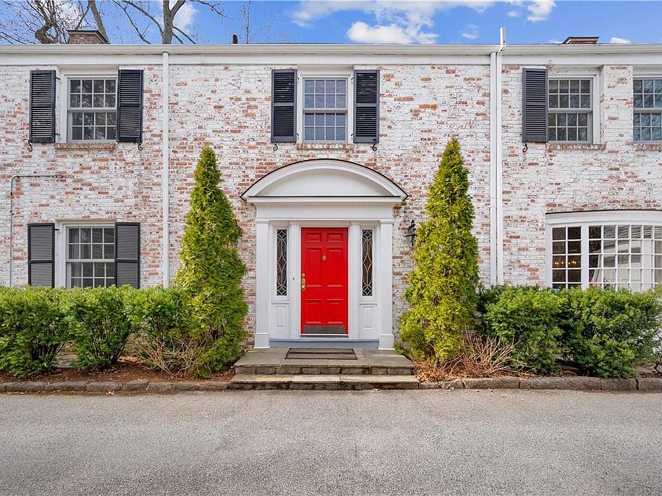 1st image of 35 Woodland Avenue