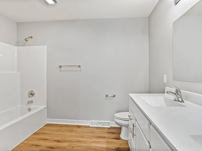 Chalet Dr — Photo 14