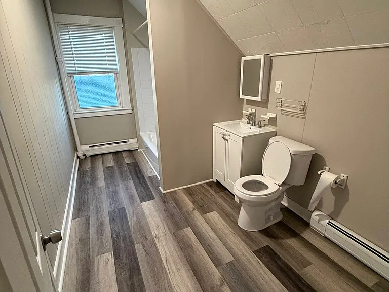161 Maxfield St #3 — Photo 8