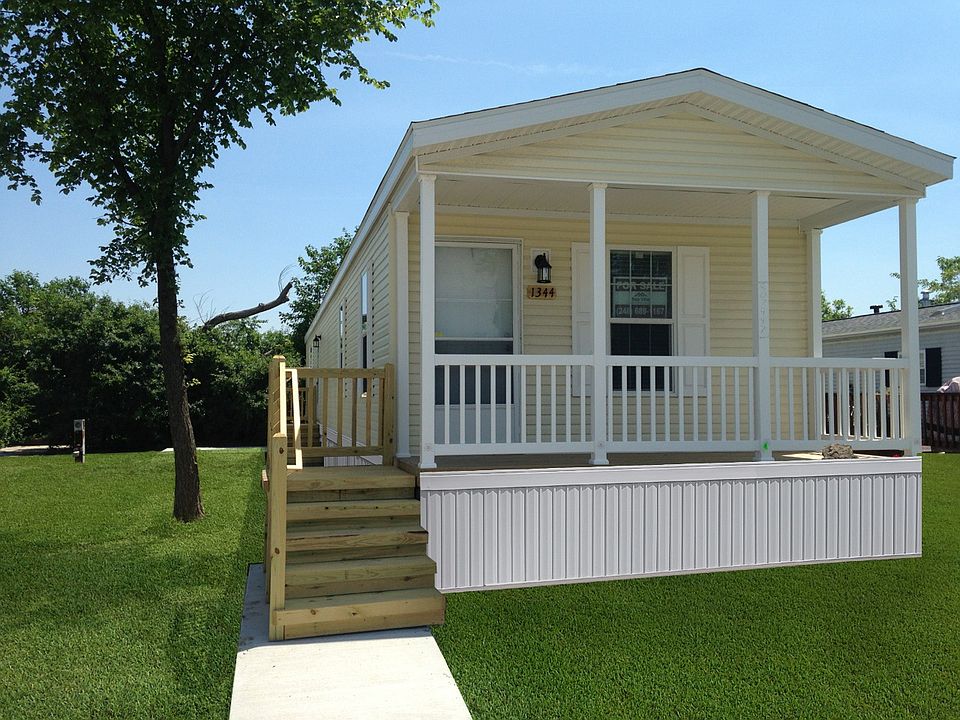 1st image of 2100 Stephenson Hwy #173