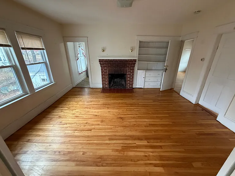 46 Park Ave #2 — Photo 4