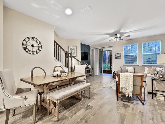 5th image of 70 Castro Ct