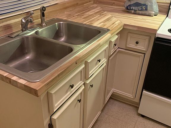 Kitchen Sink and Disposal