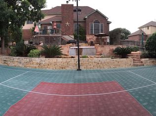 2710 McCaskey Rdg, San Antonio, TX 78258