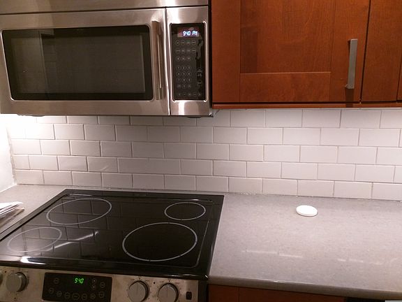 5th image of 241 S 6th St APT 610E