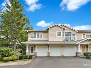 22216 41st Pl S APT 301, Kent, WA 98032