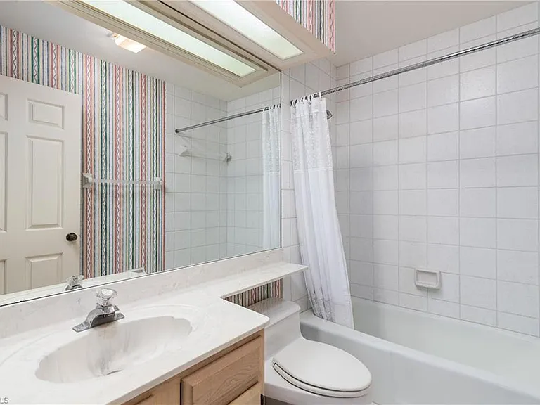 6658 Trident Way #J-4 — Photo 20