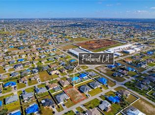 4133 SW 9th Place Cpe, Coral, FL 33914