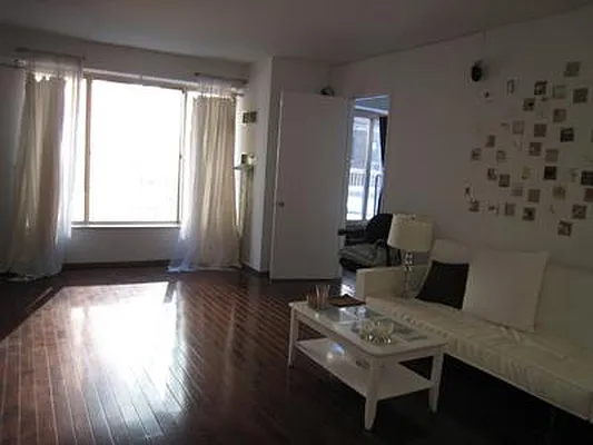 Sold by Trump International Realty | media 28