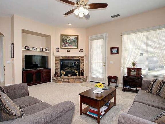4th image of 2714 Aspen Valley Ln