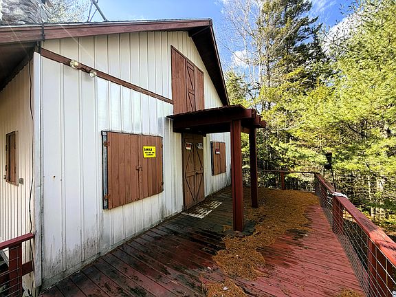 3rd image of 22 Boat Landing Road