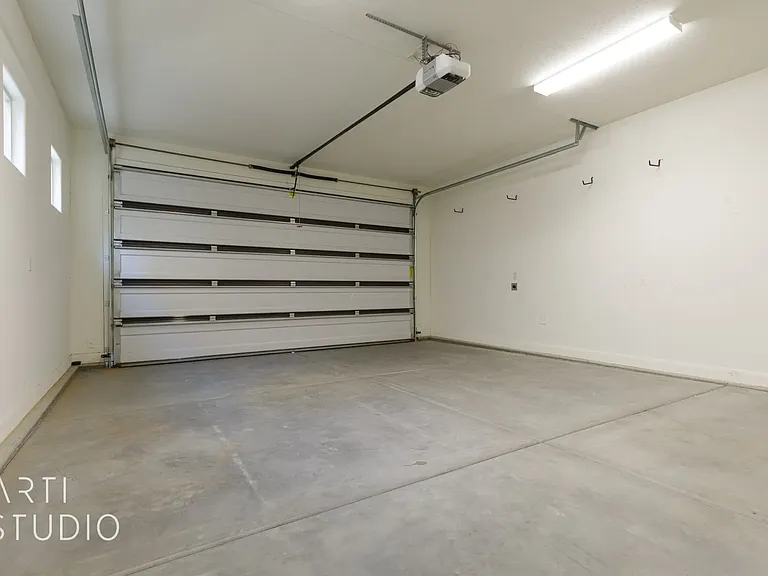 3278 S Retreat Dr — Photo 33