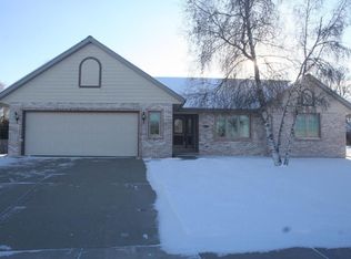 4537 Andrea Ct, Manitowoc, WI 54220