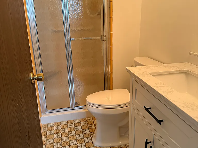 38352 Coronation Dr — Photo 17