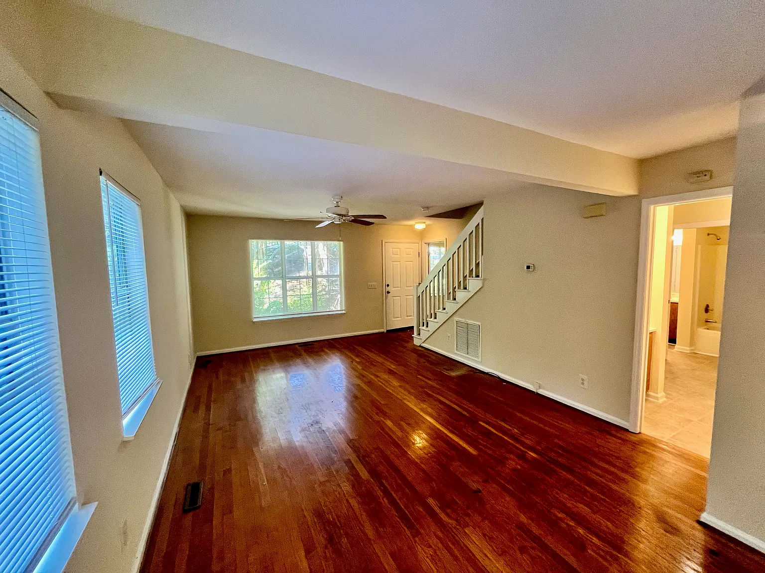 3 bed, $1,795 — Photo 3