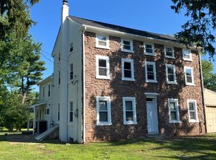 460 Evansburg Rd, Collegeville, PA 19426