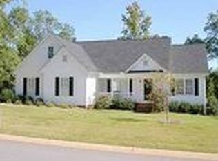 221 Timber Creek Dr, Athens, GA 30605