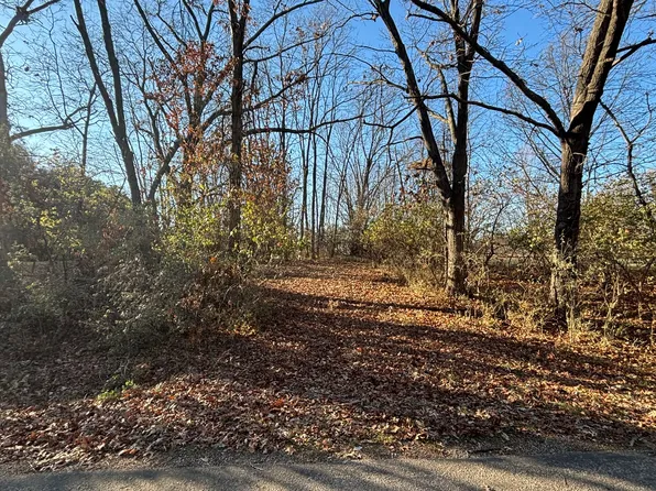 617 Brookside Dr, Varna, IL 61375