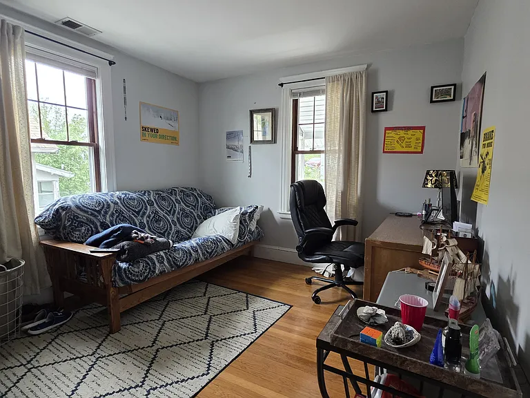 138 Nonantum St — Photo 17