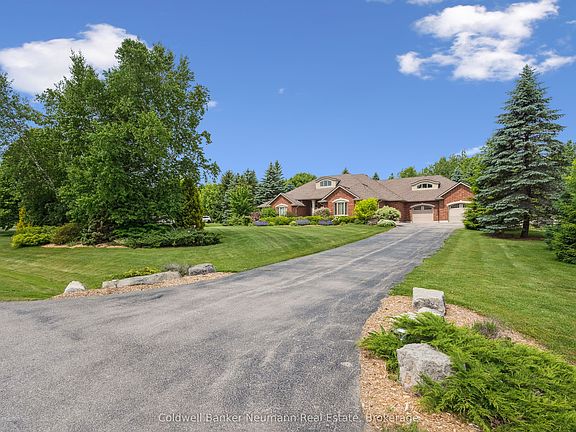 2nd image of 10 Deer View Rdg
